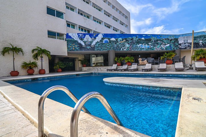 Sun loungers by the pool