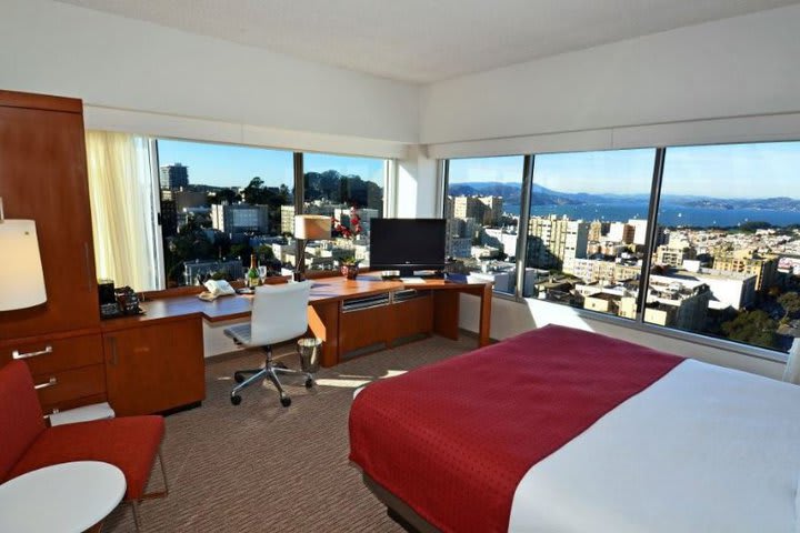 Corner guest room with panoramic views