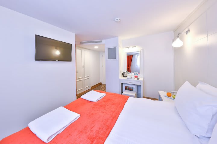 Double Room, 1 Double Bed