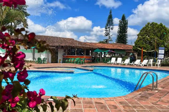 Hotel Santa Barbara Campestre
