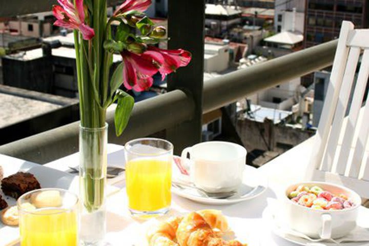 Amerian Park Hotel ofrece desayuno bufet, hotel en Buenos Aires