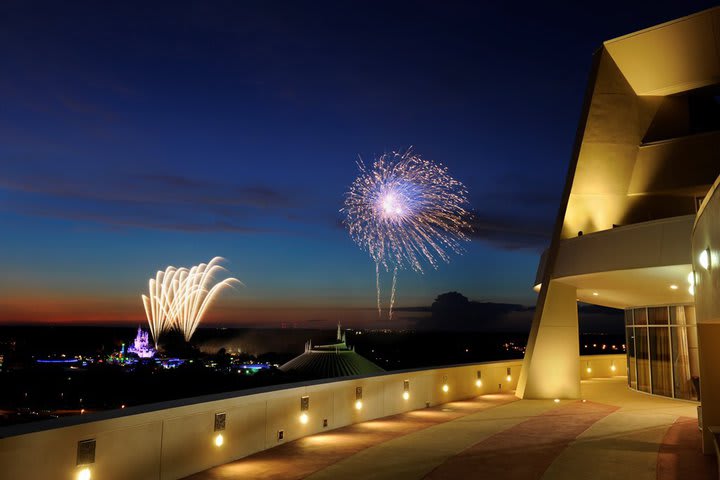 Bay Lake Tower at Disney's Contemporary Resort