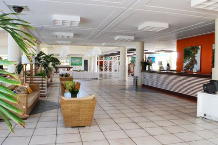 Lobby del hotel de playa Sauípe Club en Costa do Sauípe