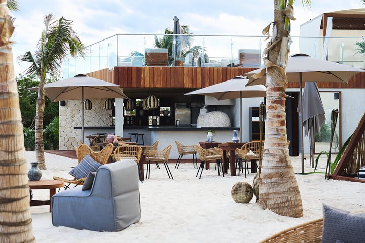 Bungalow in the beach club