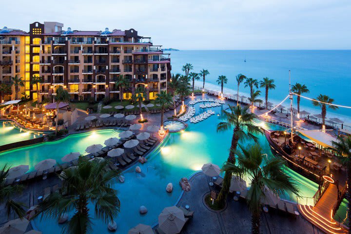 Main pool of the hotel