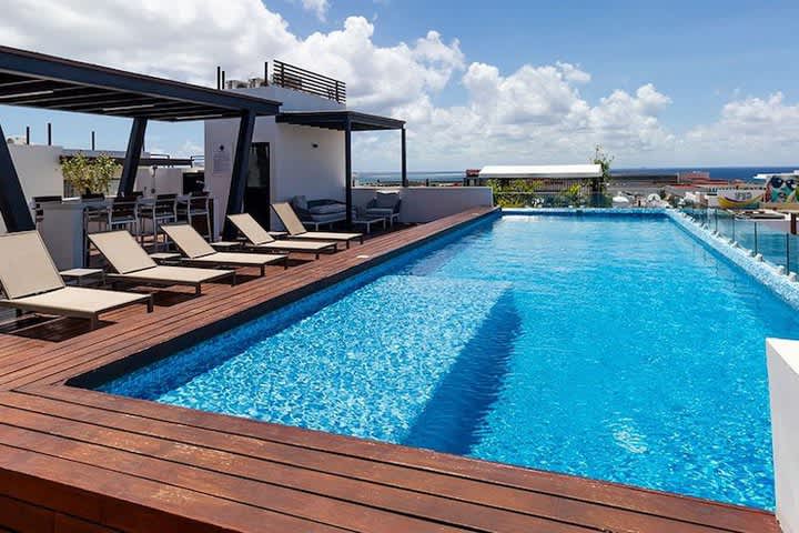PriceTravel - Viaja fácil, sin pretextos