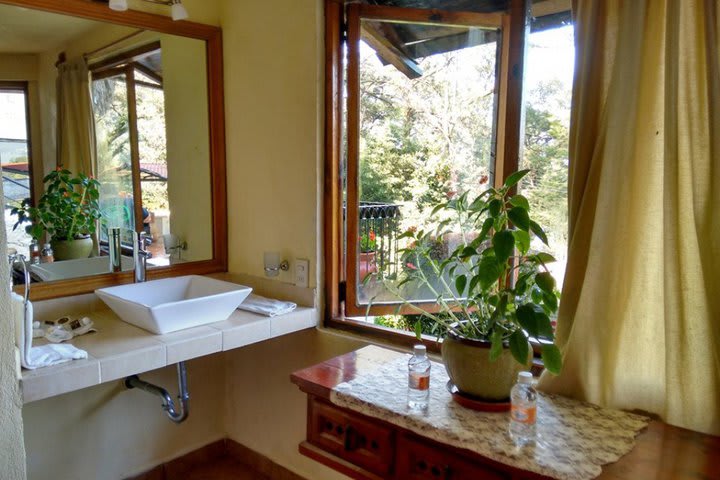 Baño de huéspedes de la suite Cuernavaca