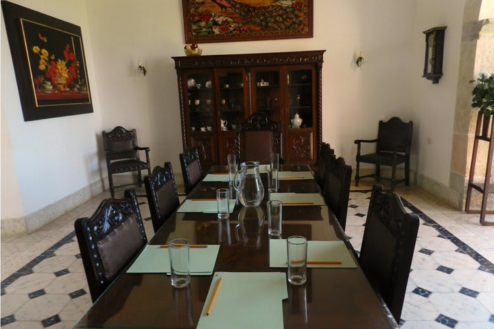 Hacienda Tepich Casa Vargas in Acanceh has a room to organize business meetings or events