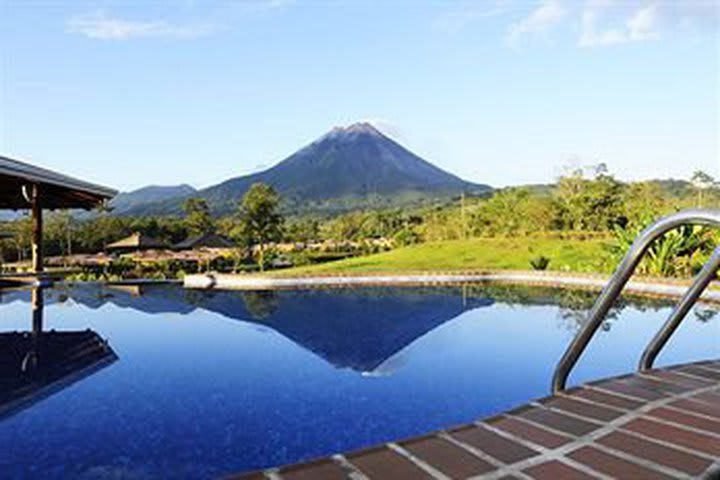 Arenal Manoa & Hot Springs Resort - Alajuela, Costa Rica - TiquetesBaratos