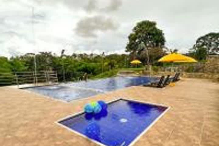 Hotel Bora Bora Campestre Los Mangos
