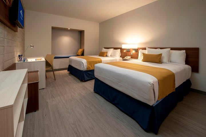 Microtel Inn & Suites by Wyndham San Luis Potosí