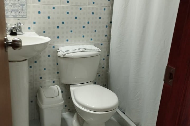 Baño de una habitación