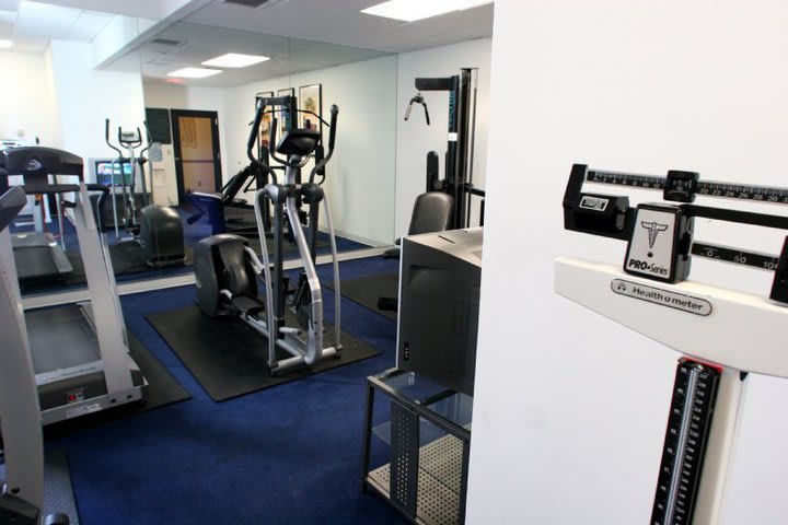 Gimnasio del Sixty Sixty Resort, hotel en Miami Beach