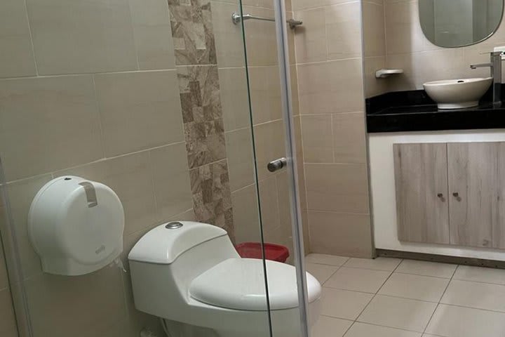 Baño de una habitación