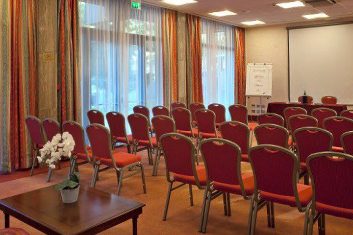 Meeting room at the Atahotel Villa Pamphili