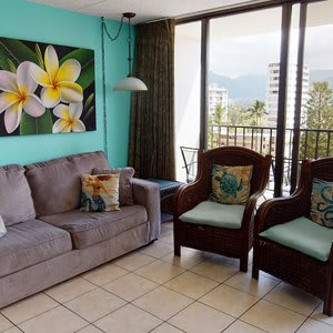 Deluxe Condo Near Waikiki Beach - Free Parking by Koko Resort Vacation Rentals