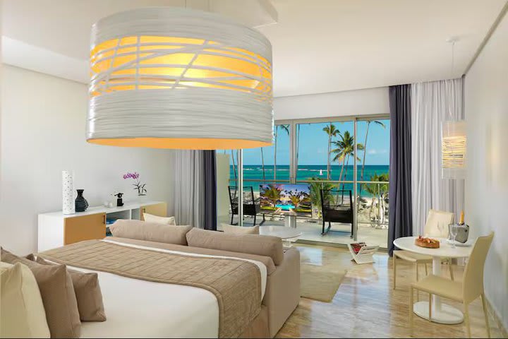 Img - Junior suite ocean front - SJW