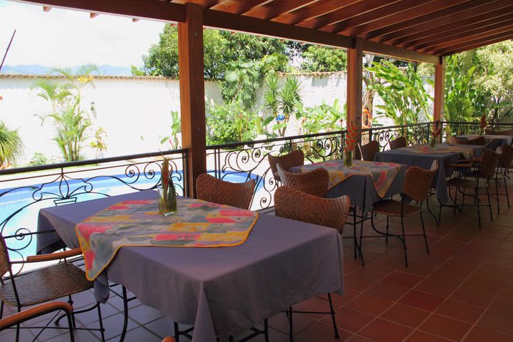 Restaurant at Hotel Portales del Campestre