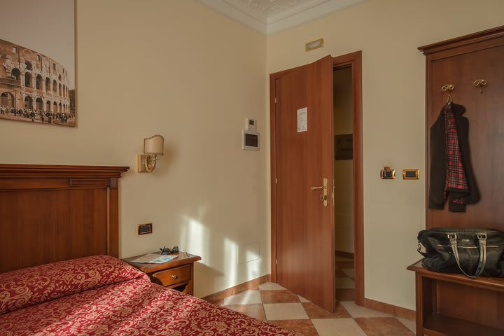 Double Room (small)