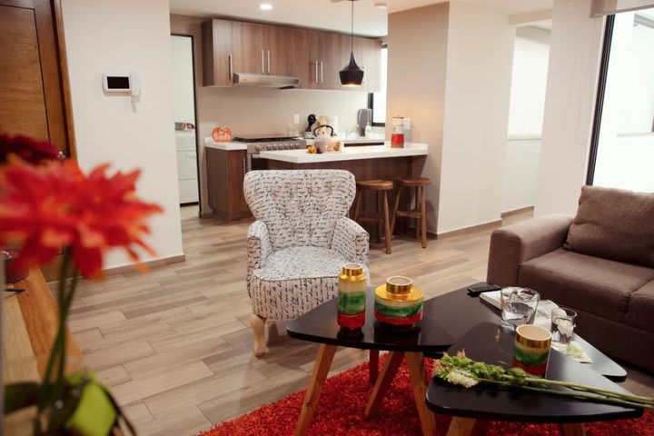 Sitting and dining areas in the Pukas apartment