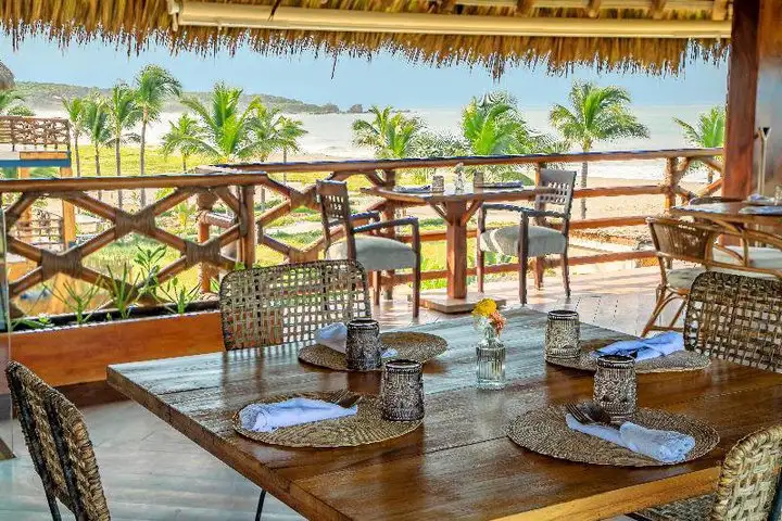 PriceTravel - Viaja fácil, sin pretextos