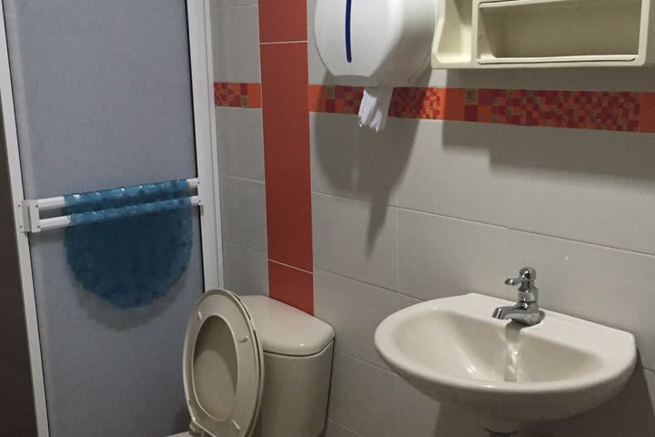 Baño privado en una habitación