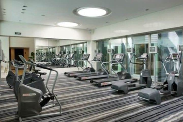 Visita el gimnasio del Holiday Inn Central Plaza Beijing de Pekín