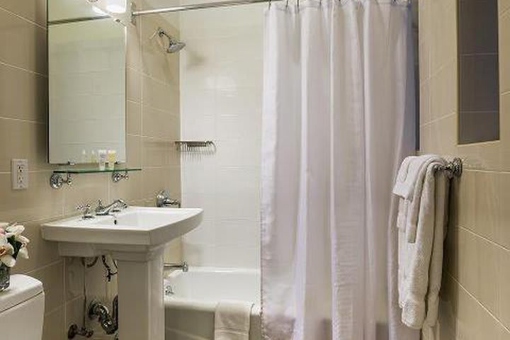 Seton Hotel New York City tiene habitaciones con baño compartido