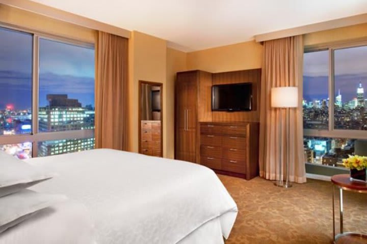 Bedroom of the presidential suite at the Sheraton New York Hotel