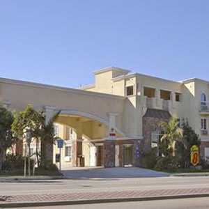 Super 8 by Wyndham Torrance LAX Airport Area