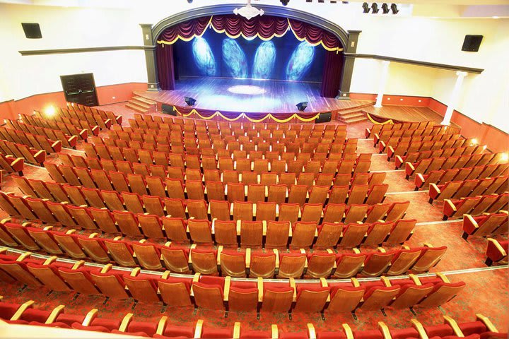 Teatro Royal Hideaway