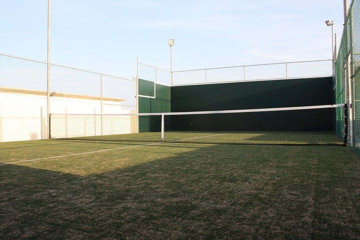 Tennis court