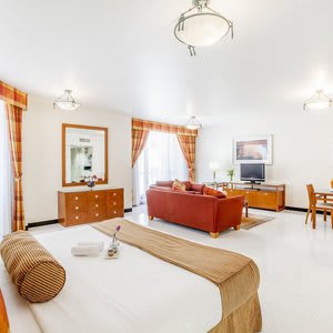 Golden Sands Hotel Apartments