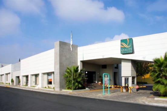Fachada del Quality Inn & Suites Saltillo Eurotel