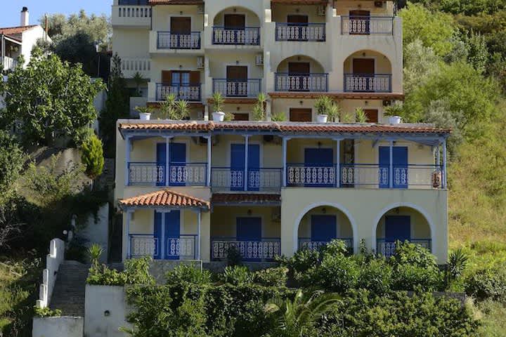 PriceTravel - Viaja fácil, sin pretextos