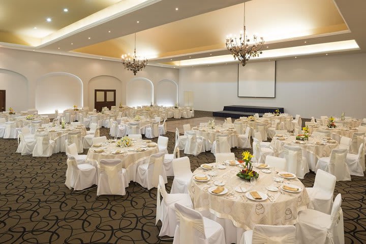 Salón de eventos para banquete