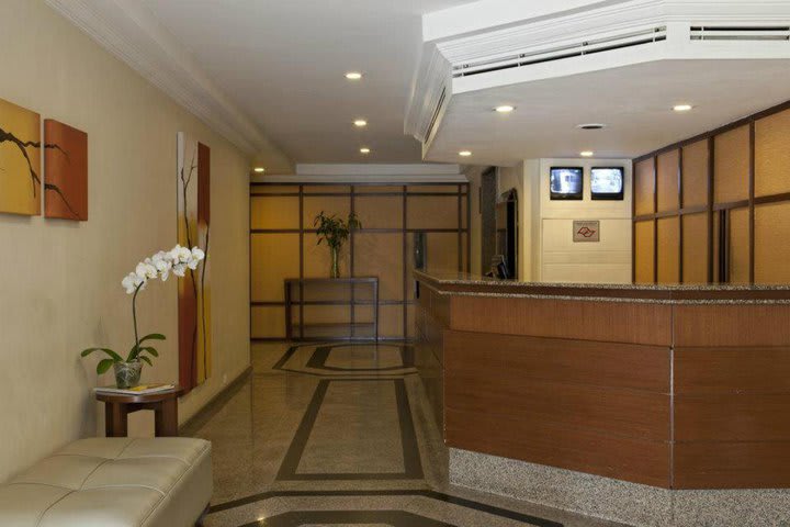 Front desk at NEWciti Sao Paulo