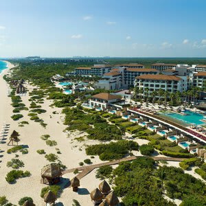 Secrets Playa Mujeres Golf & Resort Todo Incluido - Solo Adultos