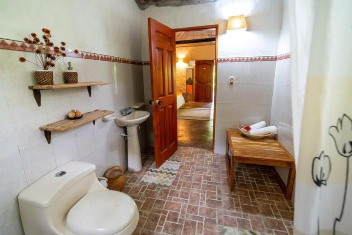 Baño de una habitación