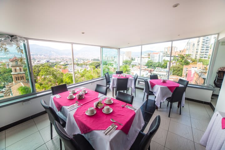 Vista a la ciudad desde el restaurante