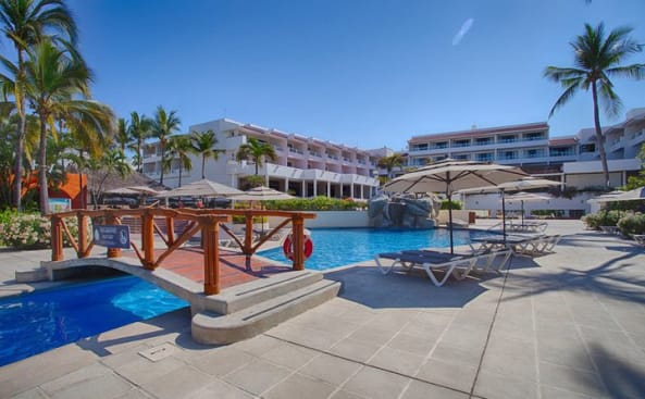 Suites by Marival Emotions Select All Inclusive