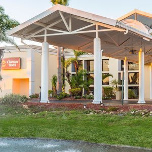 Clarion Hotel Orlando International Airport