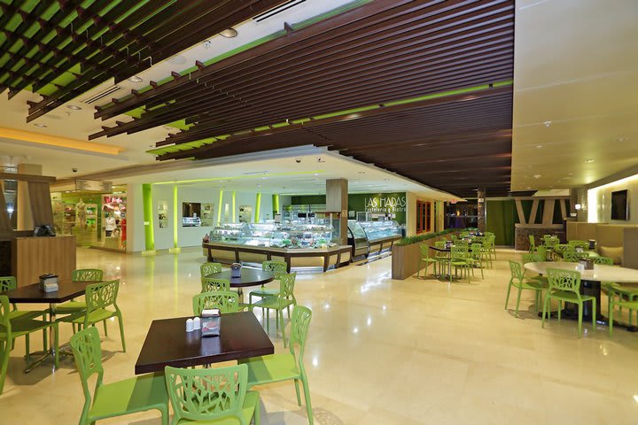 Interior view of Las Hadas restaurant