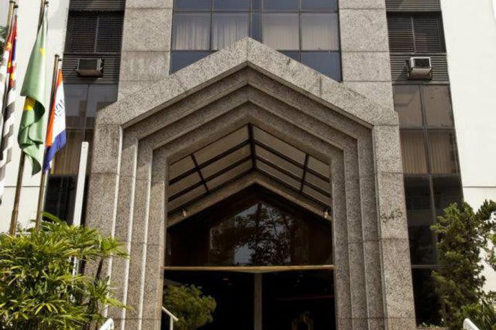 Entrance to the NEWciti Sao Paulo hotel