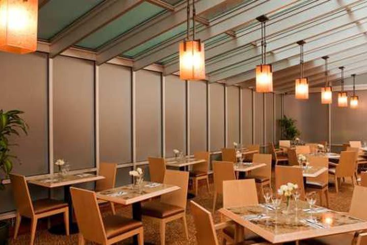 Restaurante Chelton's Bar and Grille en DoubleTree by Hilton New York City - Chelsea