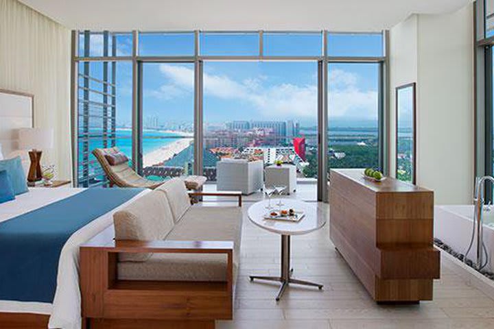 Img - Preferred Club honeymoon suite ocean view - PHKOV