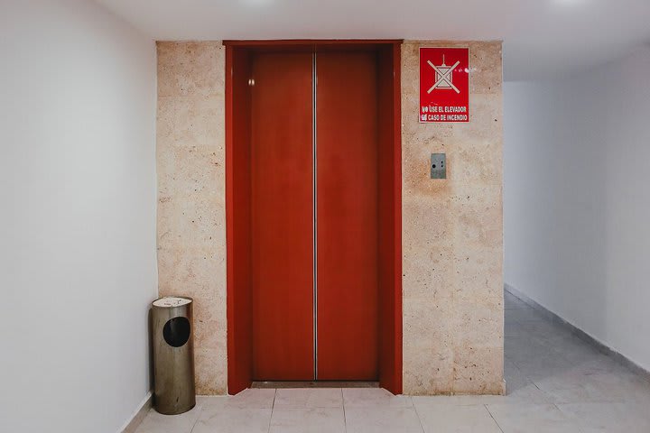 Elevator