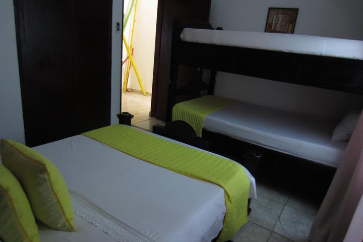 Segundo dormitorio del apartamento