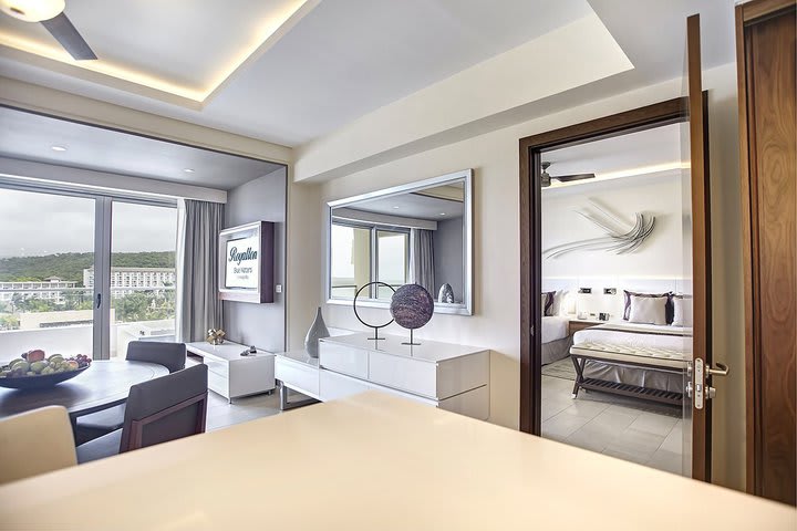 Img - Luxury Presidential Ocean View One Bedroom Suite Diamond Club