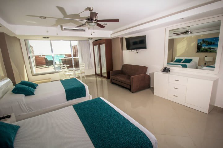 Img - Suite junior, bañera de hidromasaje